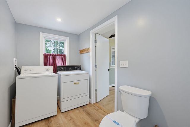 18 Plain St, Natick, MA 01760