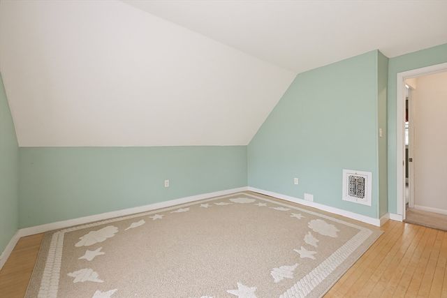 18 Plain St, Natick, MA 01760