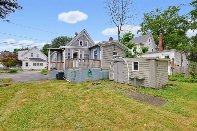 18 Plain St, Natick, MA 01760