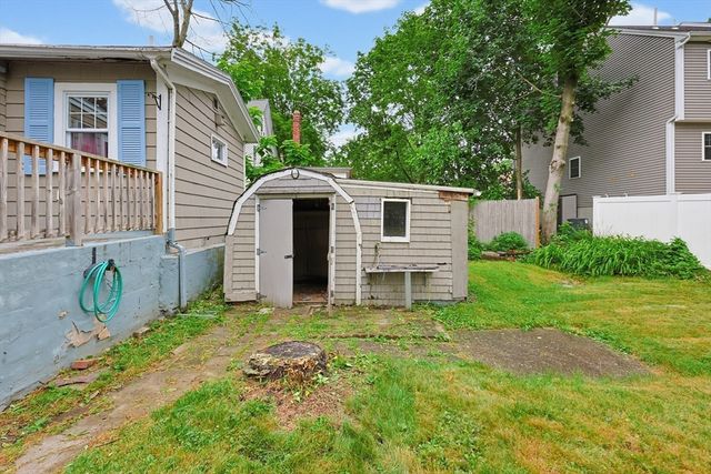 18 Plain St, Natick, MA 01760
