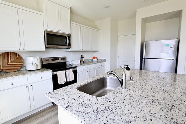 2216 Rick Dr, Marysville, CA 95901