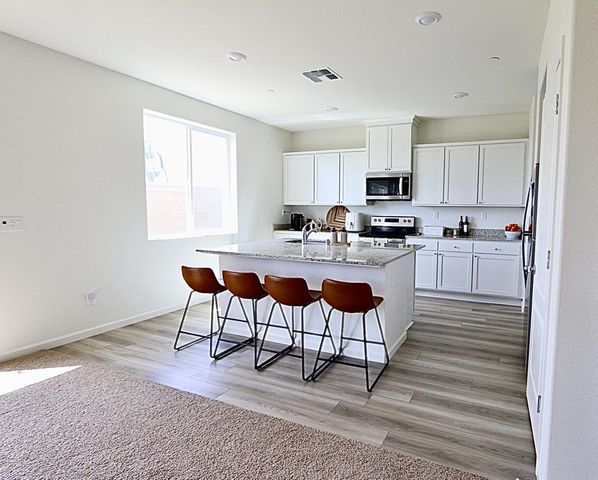 2216 Rick Dr, Marysville, CA 95901