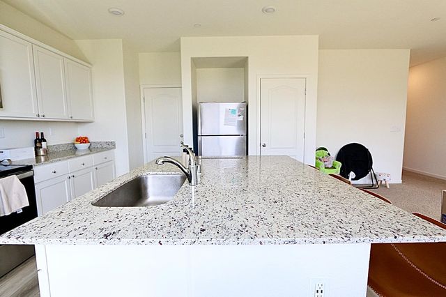 2216 Rick Dr, Marysville, CA 95901