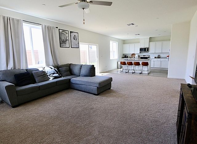 2216 Rick Dr, Marysville, CA 95901