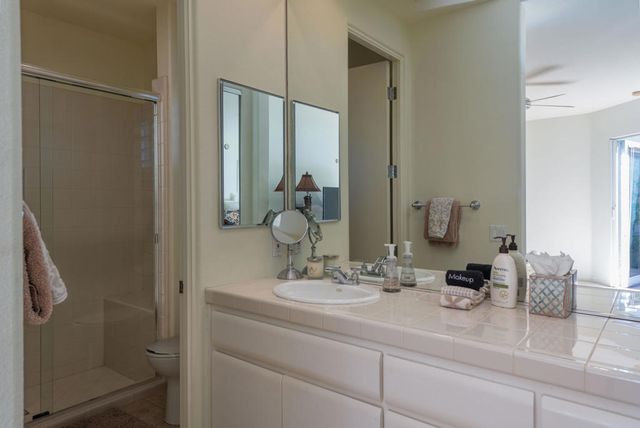 278 Loch Lomond Road, Rancho Mirage, CA 92270
