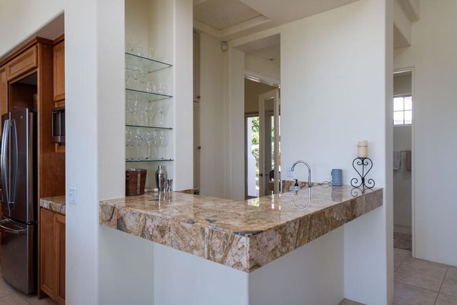 278 Loch Lomond Road, Rancho Mirage, CA 92270