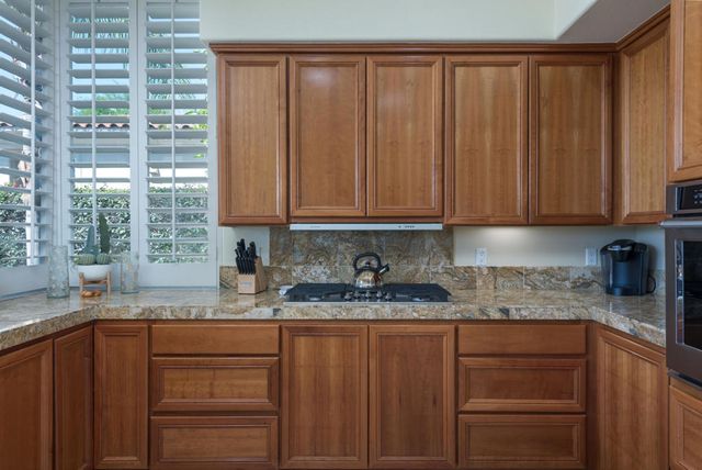 278 Loch Lomond Road, Rancho Mirage, CA 92270