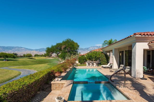 278 Loch Lomond Road, Rancho Mirage, CA 92270