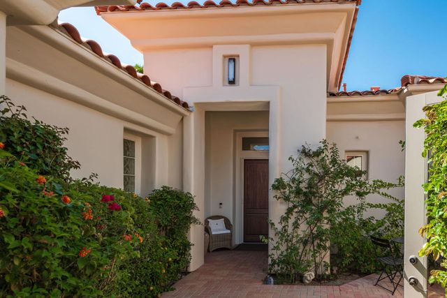 278 Loch Lomond Road, Rancho Mirage, CA 92270