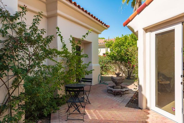 278 Loch Lomond Road, Rancho Mirage, CA 92270