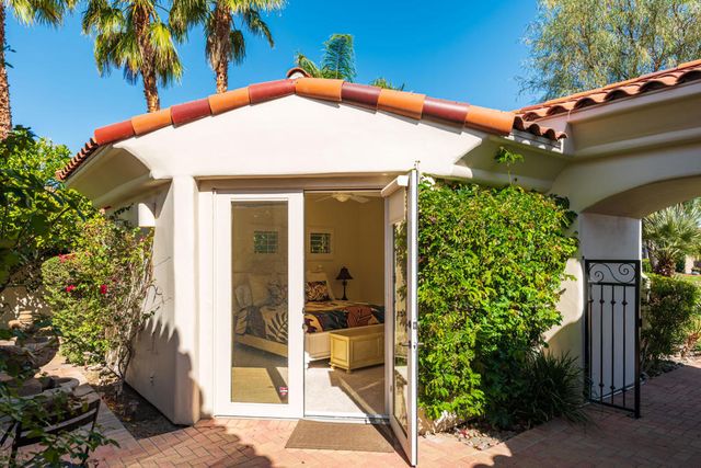 278 Loch Lomond Road, Rancho Mirage, CA 92270