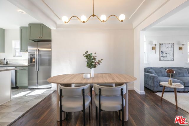 7853 Brighton Avenue, Los Angeles, CA 90047