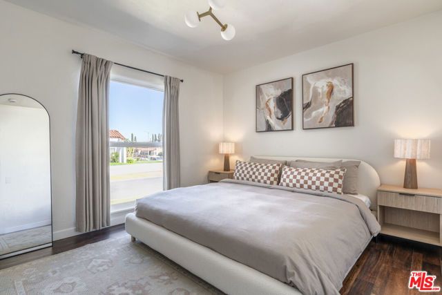 7853 Brighton Avenue, Los Angeles, CA 90047