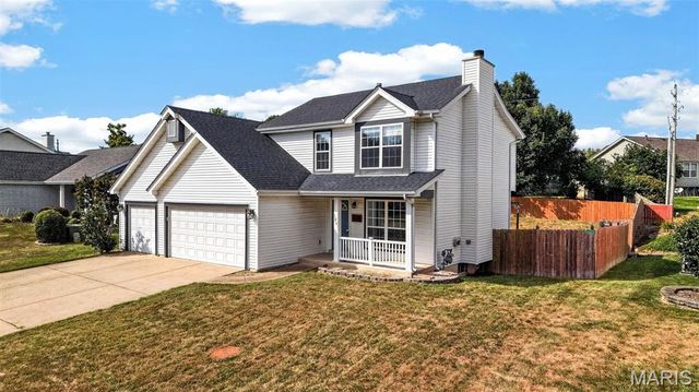 129 Royallbrook Lane, O'fallon, MO 63368