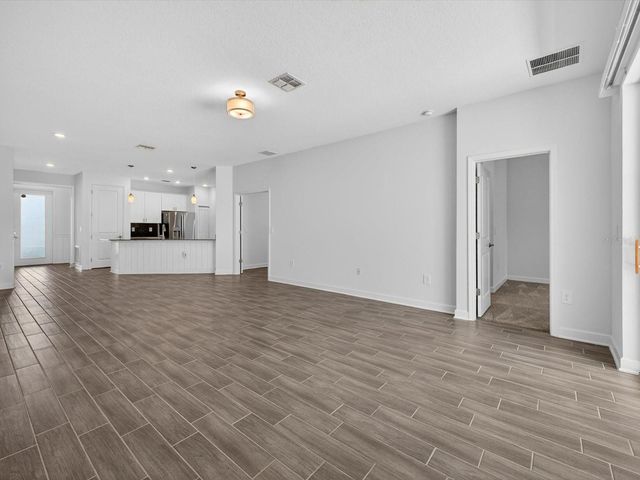 2894 CAMDEN WAY, Davenport, FL 33837