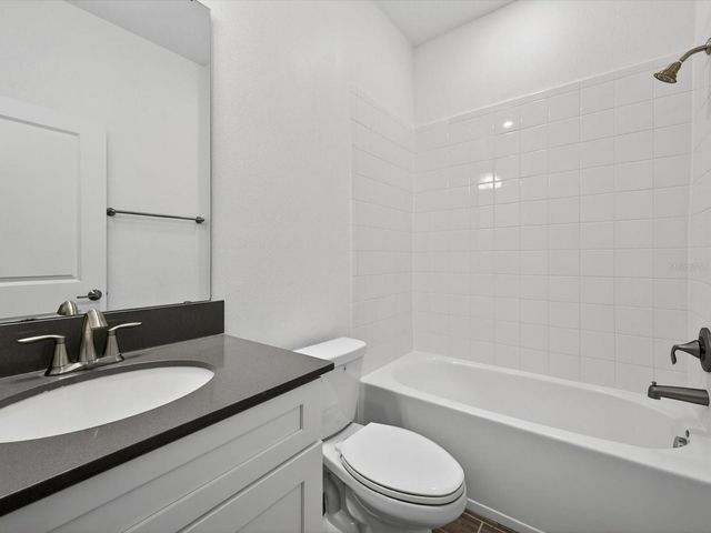 2894 CAMDEN WAY, Davenport, FL 33837