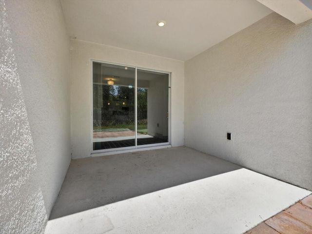 2894 CAMDEN WAY, Davenport, FL 33837