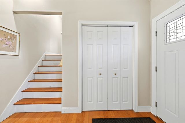 1185 Bay Road, Amherst, MA 01002