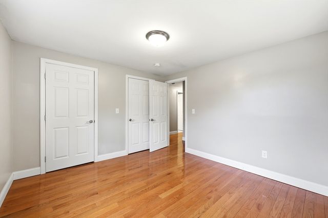 1185 Bay Road, Amherst, MA 01002