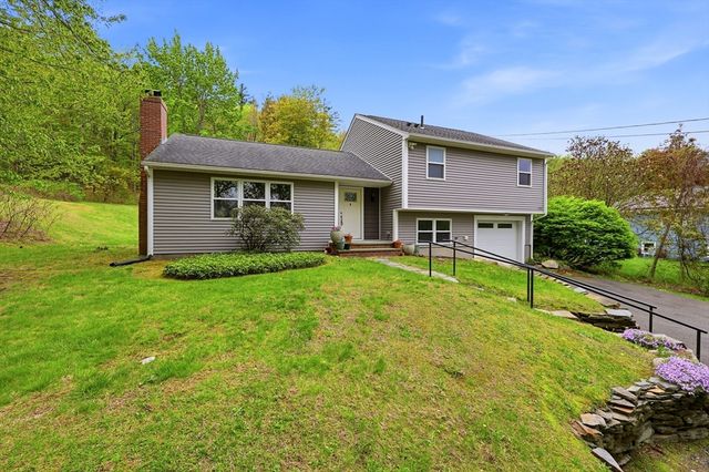1185 Bay Road, Amherst, MA 01002