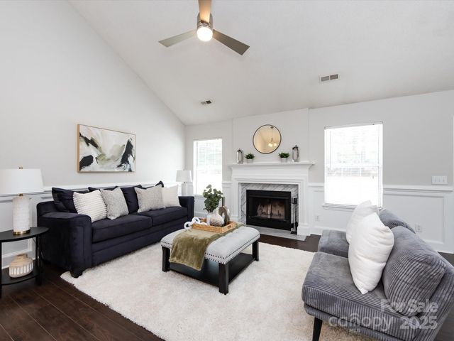 13030 Peacock Lane, Charlotte, NC 28215