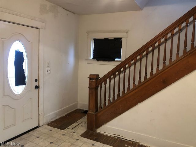 822 Highland Road NE, Canton, OH 44704