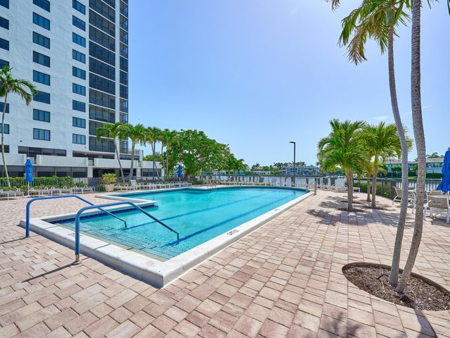 3420 S Ocean Boulevard 8w, Highland Beach, FL 33487