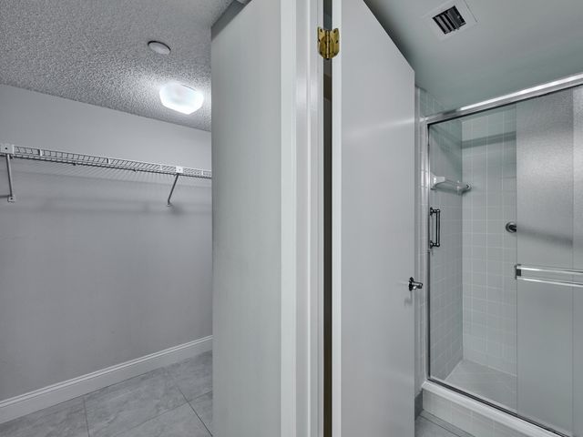 3420 S Ocean Boulevard 8w, Highland Beach, FL 33487