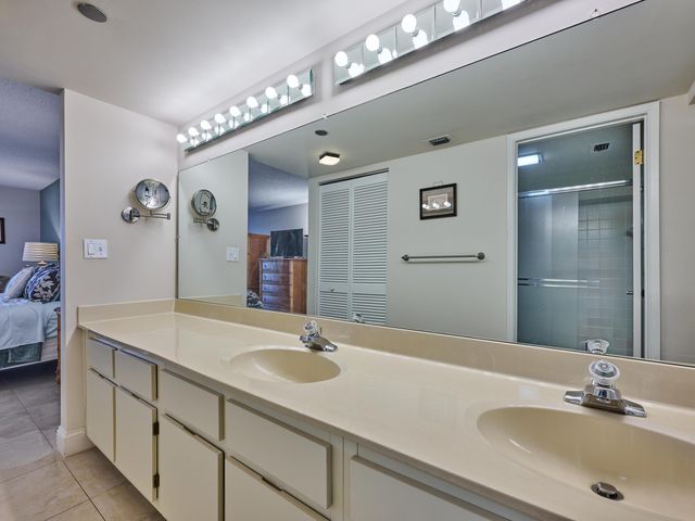 3420 S Ocean Boulevard 8w, Highland Beach, FL 33487