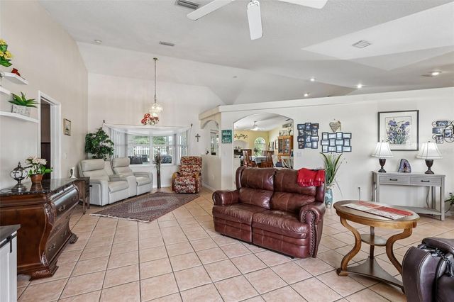 60 WOODBURY DRIVE, Palm Coast, FL 32164