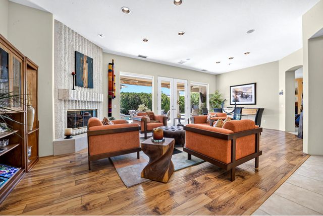 19 Scarborough Way, Rancho Mirage, CA 92270