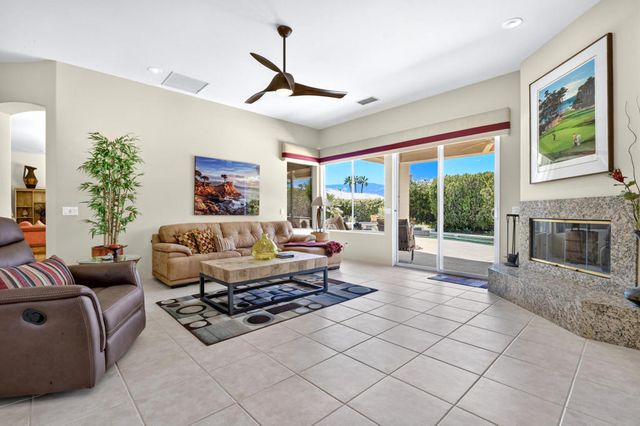 19 Scarborough Way, Rancho Mirage, CA 92270