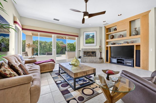19 Scarborough Way, Rancho Mirage, CA 92270