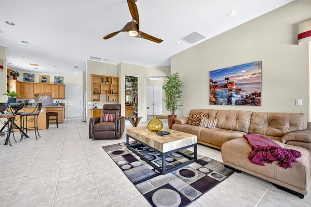 19 Scarborough Way, Rancho Mirage, CA 92270