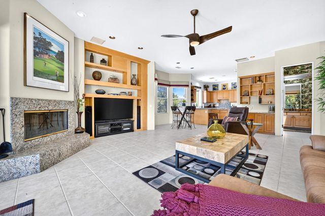 19 Scarborough Way, Rancho Mirage, CA 92270