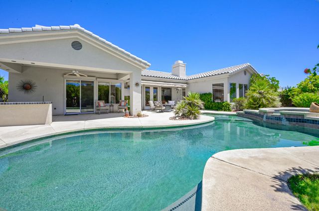 19 Scarborough Way, Rancho Mirage, CA 92270