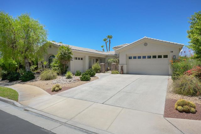 19 Scarborough Way, Rancho Mirage, CA 92270