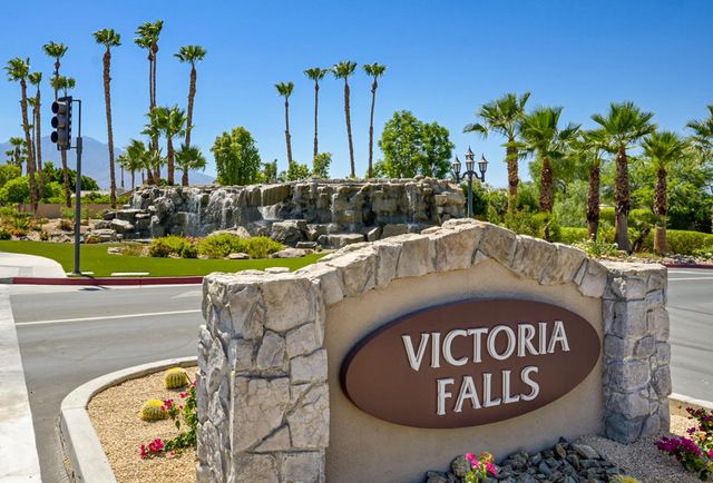 19 Scarborough Way, Rancho Mirage, CA 92270