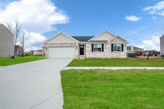 2824 Somerset Street, Lapeer, MI 48446