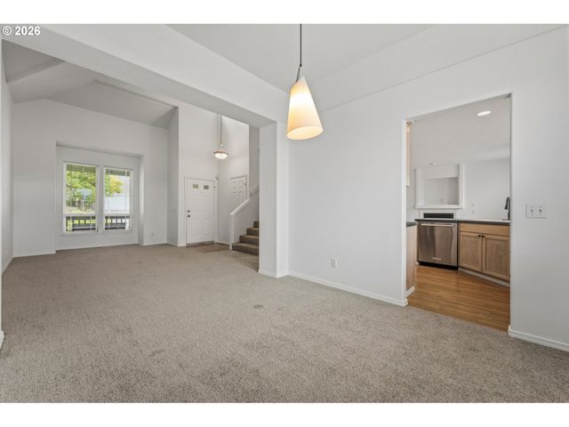 15257 Sw FIRTREE Dr, Portland, OR 97223