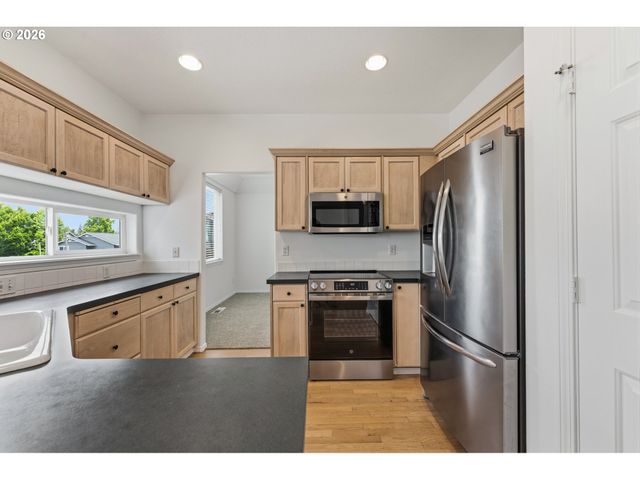 15257 Sw FIRTREE Dr, Portland, OR 97223