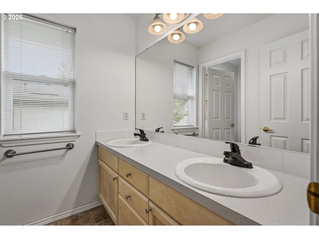 15257 Sw FIRTREE Dr, Portland, OR 97223