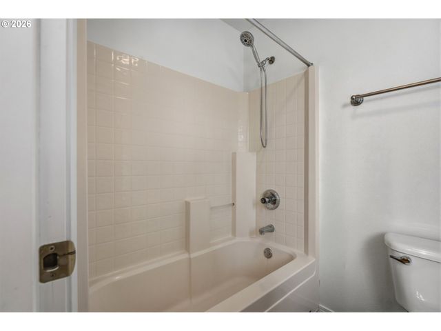 15257 Sw FIRTREE Dr, Portland, OR 97223