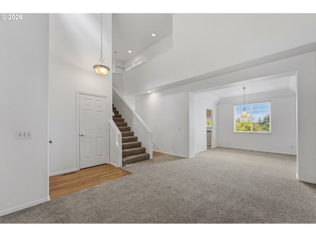 15257 Sw FIRTREE Dr, Portland, OR 97223