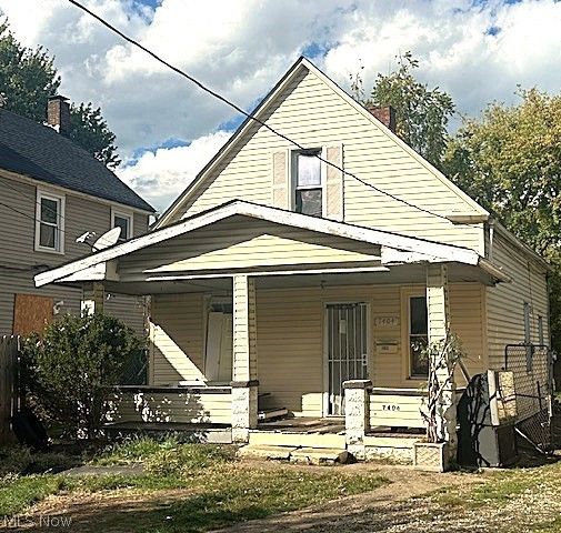 7404 Wentworth Avenue, Cleveland, OH 44102