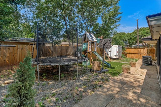 208 S Youree Street, Bossier City, LA 71111