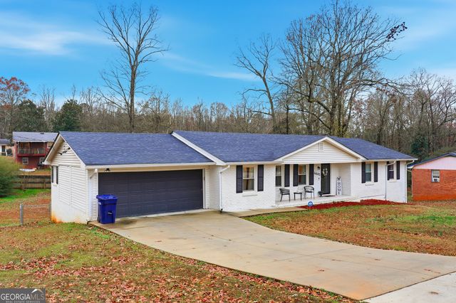 6642 Forestdale Lane, Douglasville, GA 30135