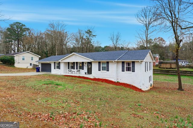 6642 Forestdale Lane, Douglasville, GA 30135