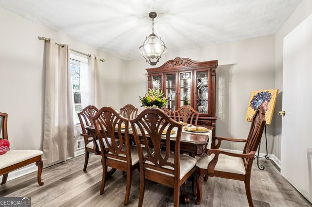 6642 Forestdale Lane, Douglasville, GA 30135