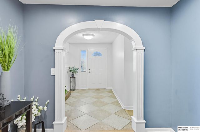 418 Bellevue Boulevard N, Bellevue, NE 68005